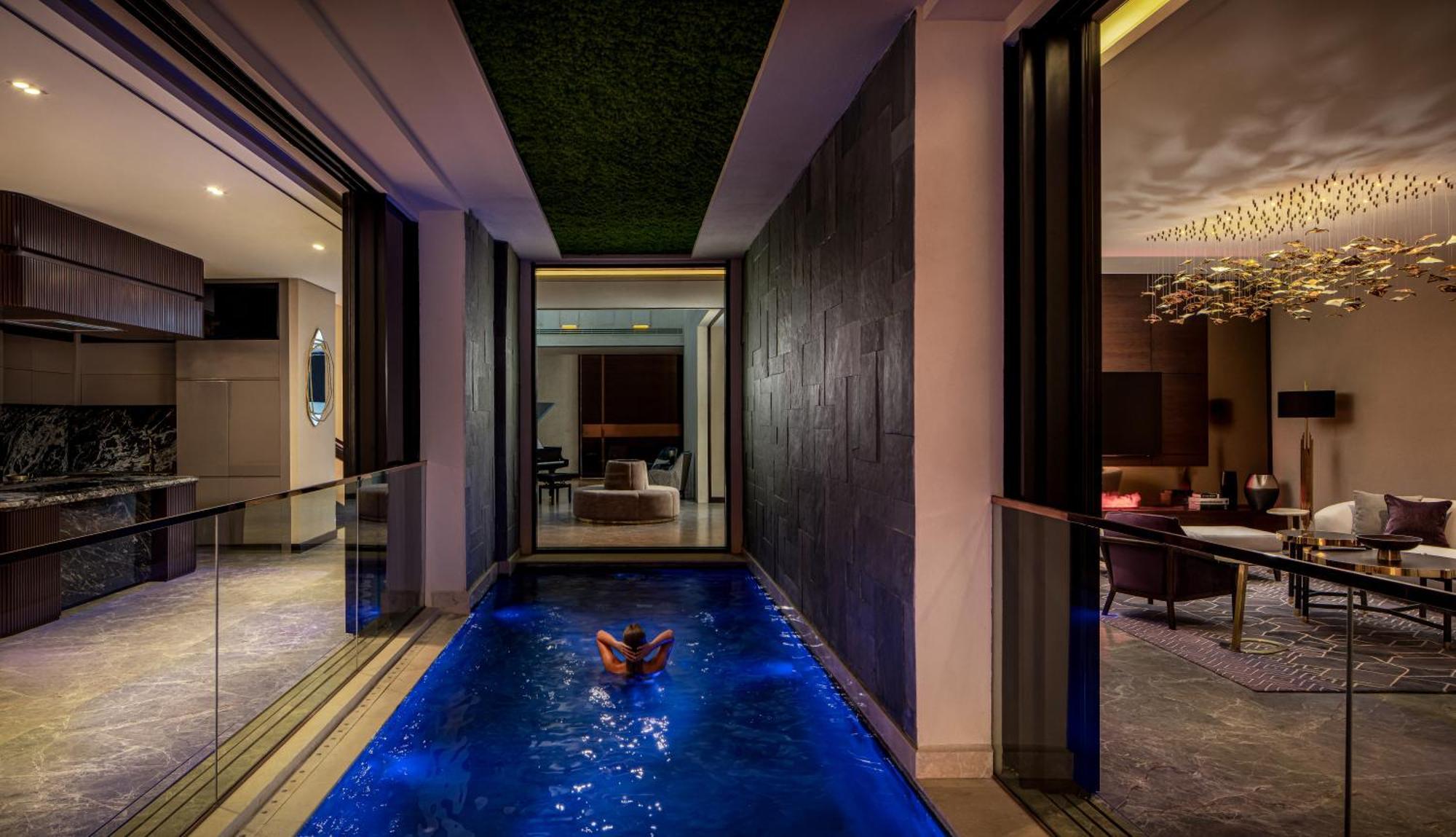The Biltmore Royal Villa 5 Bedroom Private Pool Private Cinema Butler Service